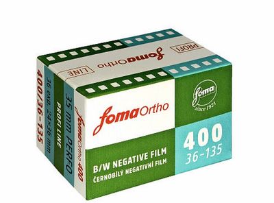 Foma Ortho 400 Format 135-36 roll film for a beautiful retro look.  Expired 05/2027