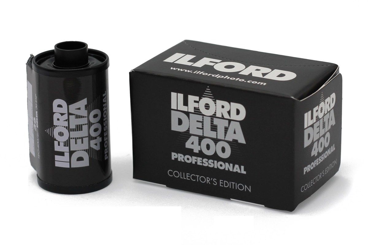 Ilford Delta-400 Professional 135-36 Black &amp; White Print Film (ISO-400)  expired 09/2030 - Clear base with anti-halation backcoat (Dmin 0.12 vs 0.30)