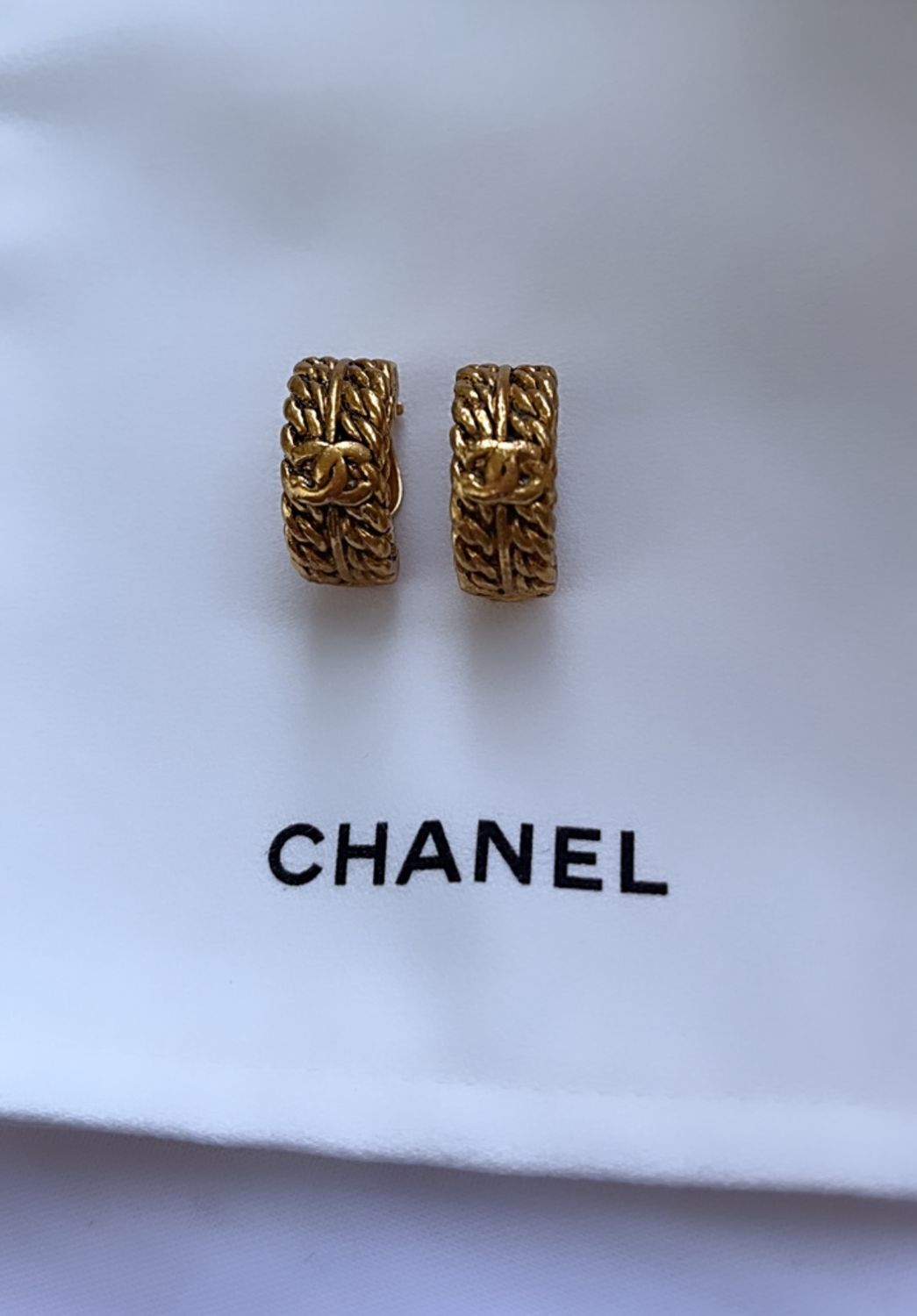 Boucles Chanel