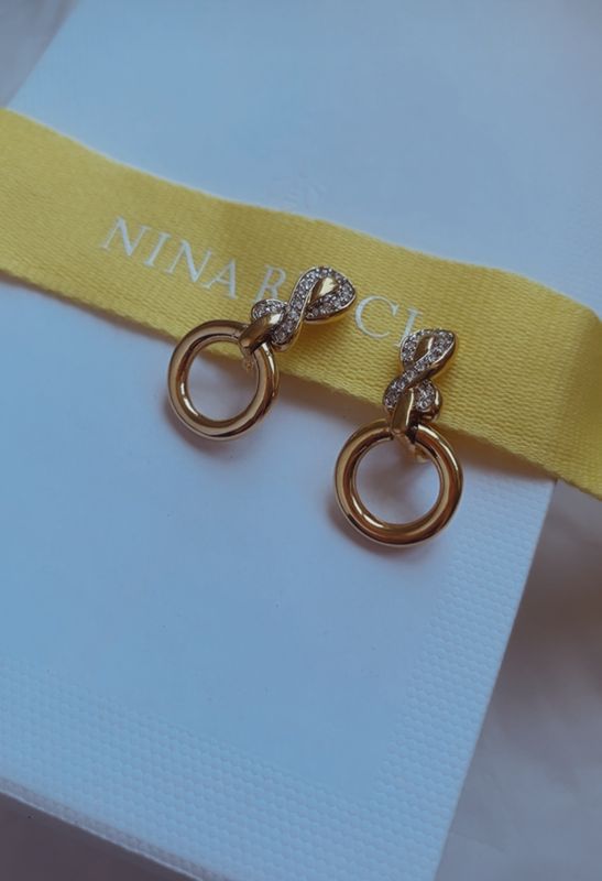 Boucles Nina Ricci