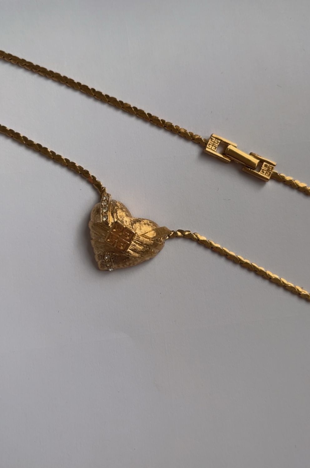 Collier Givenchy