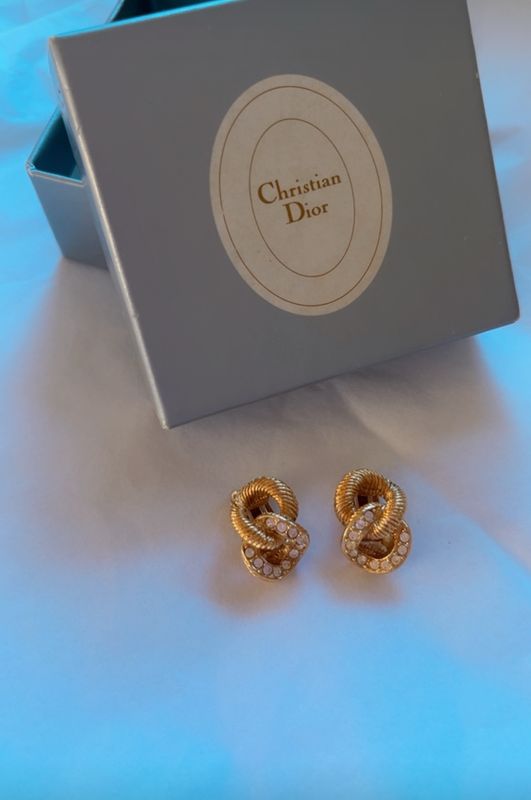Boucles Christian Dior