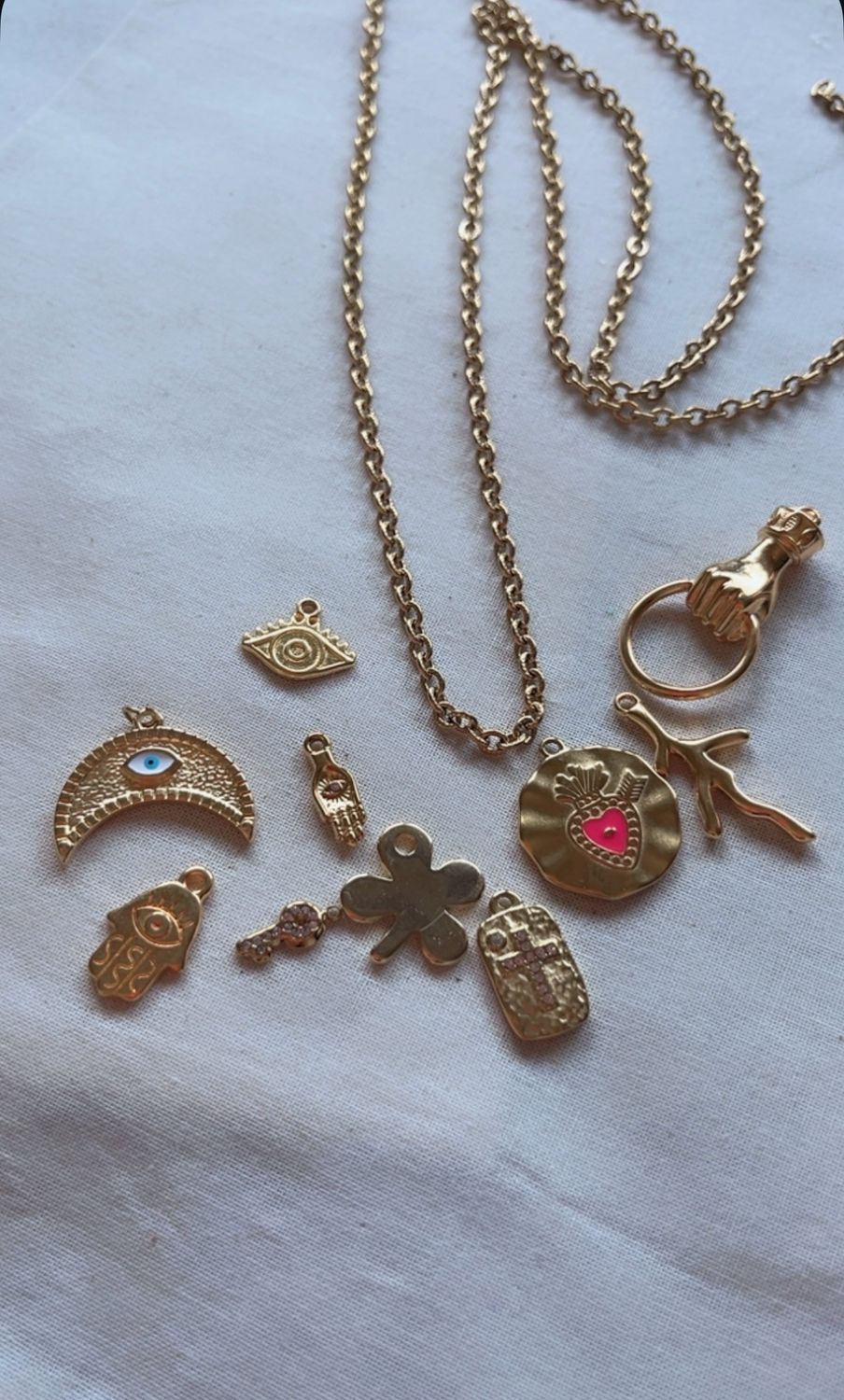 Sautoir charms