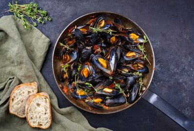 Chilli Tomato Mussels