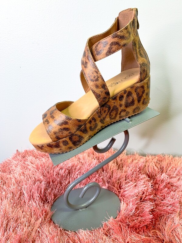 Fay - Leopard