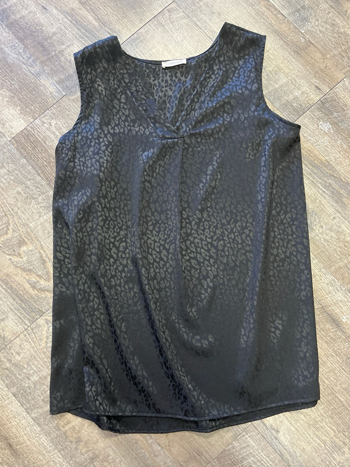 Jacquard Leopard