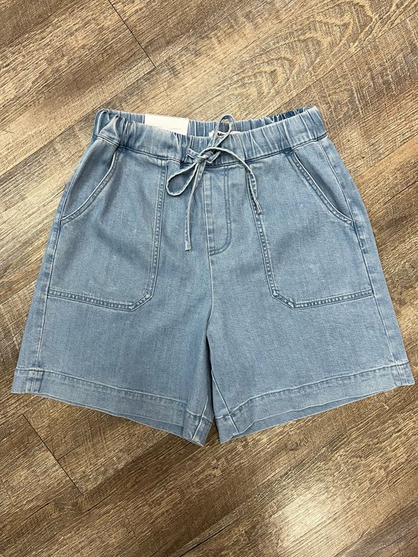 Lite Blu Short