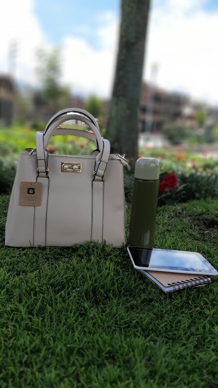 Cartera Apricot marca Pelo de Oso
