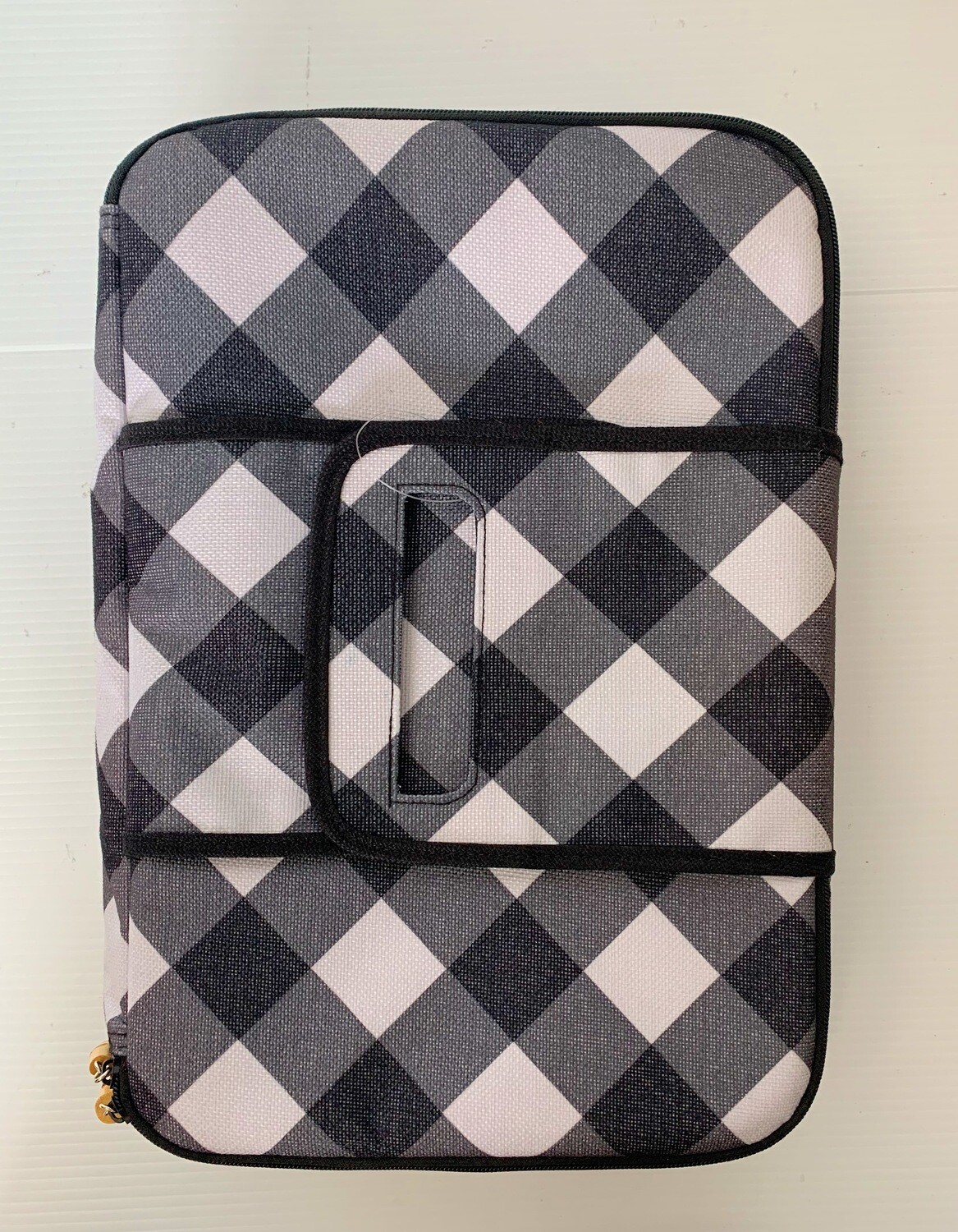 Covered Dish Carrier (Black)