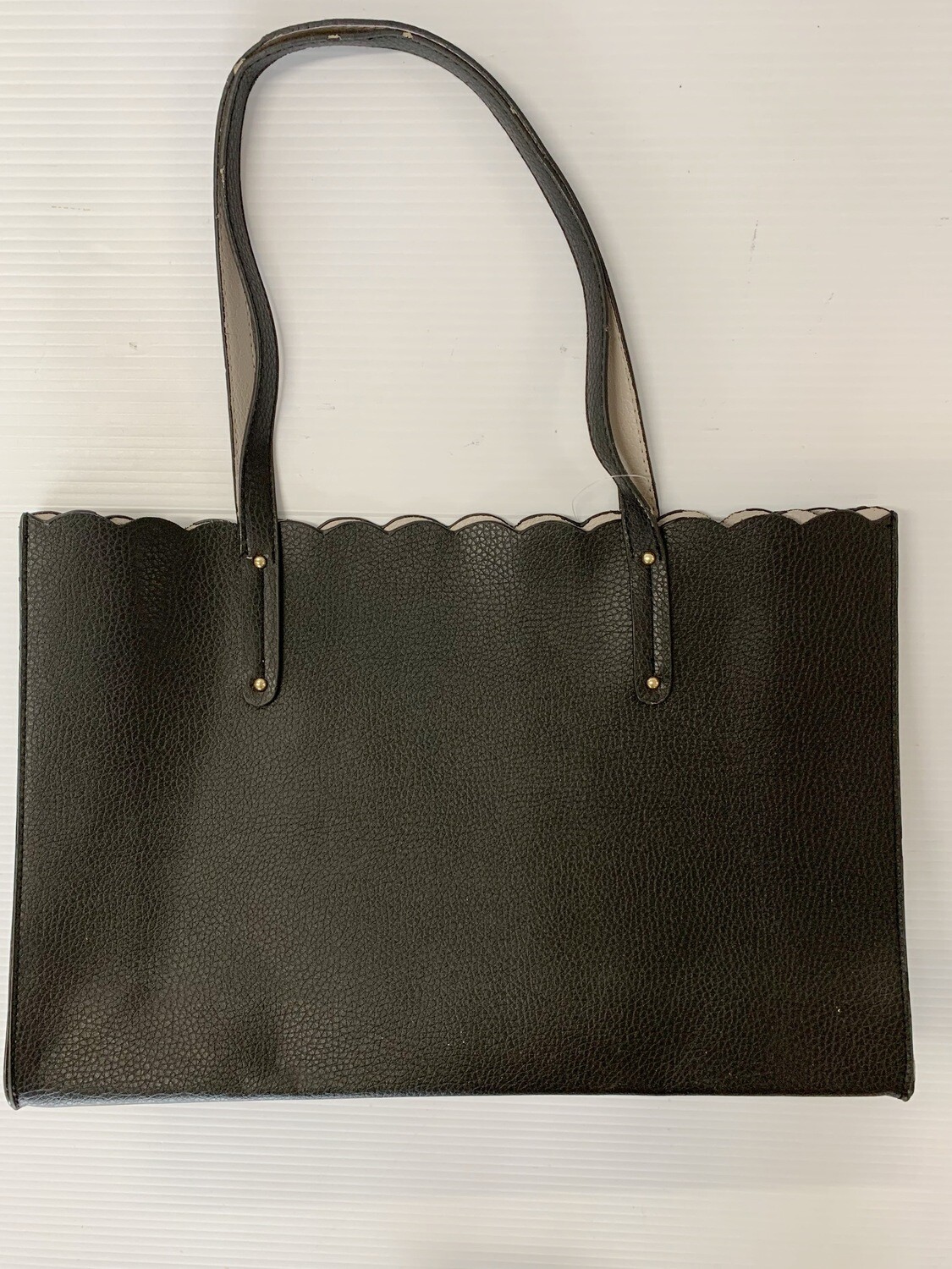 Scallop Bag (Black)