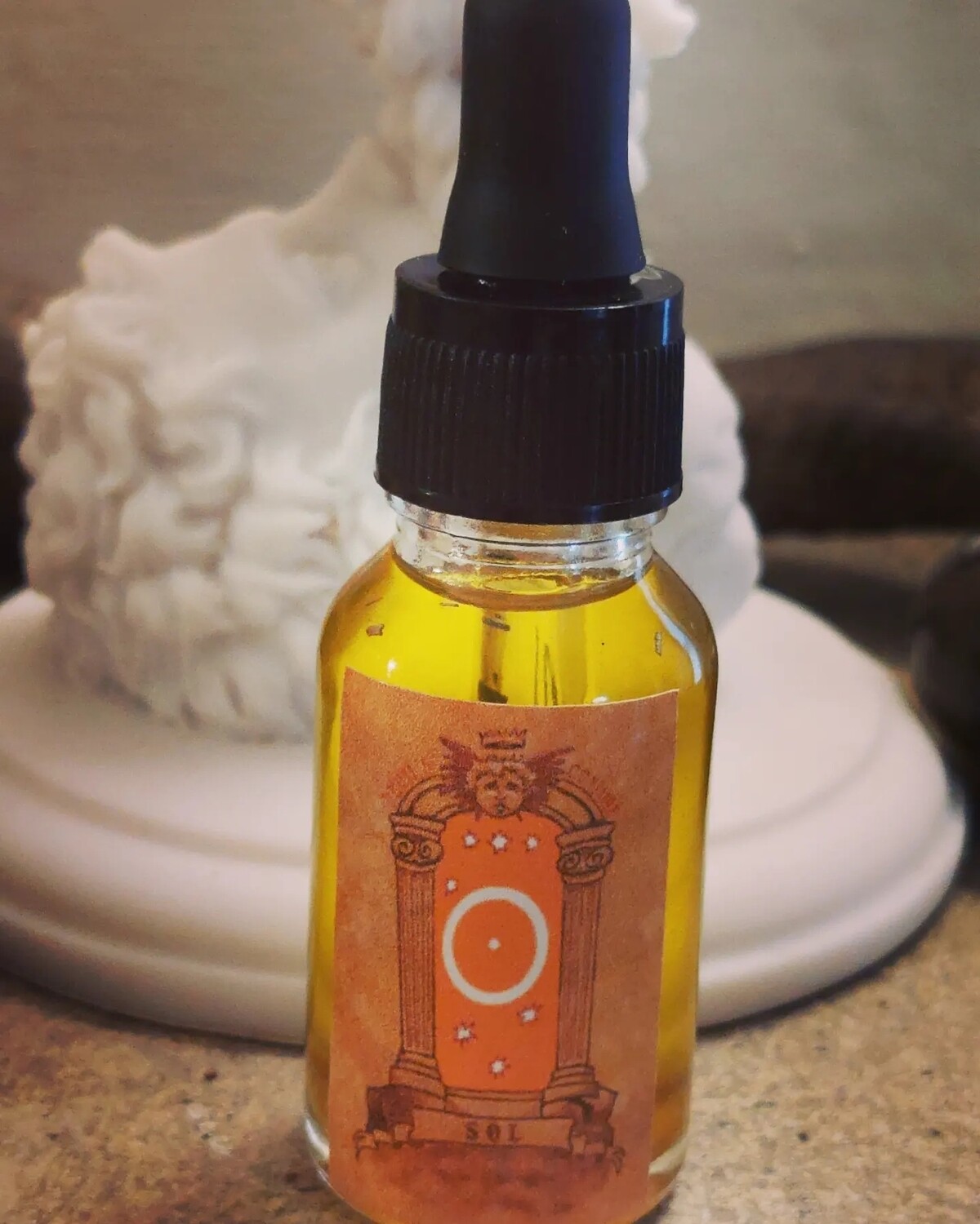 Sol Oil - Riches, Victory, Renown, Healing