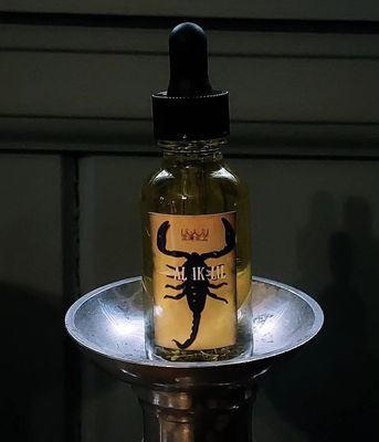 Al Ik-Lil Crown of Scorpio Oil - Protection, Wealth, Love