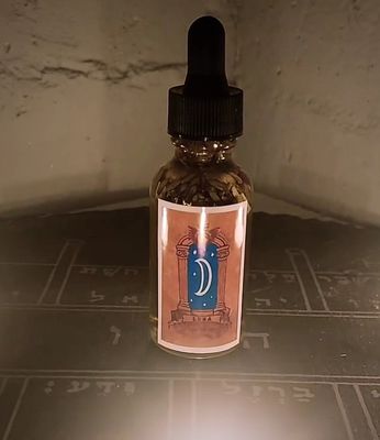 Luna Oil - Psychic Vision, Manifestation, Moon Magic