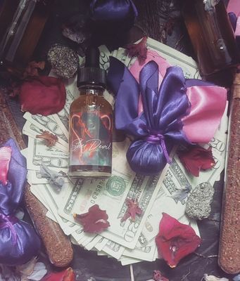 She Devil Charm + Oil Set