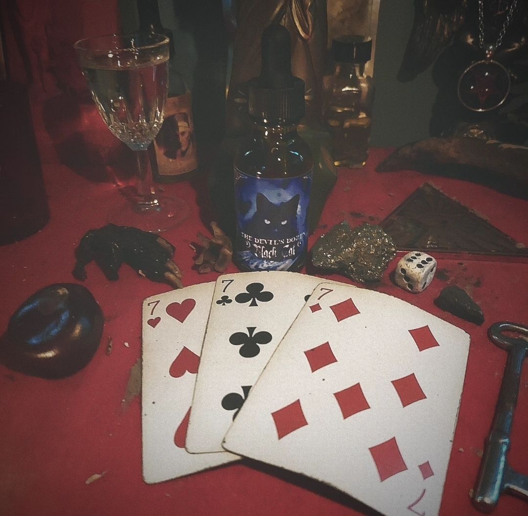 Black Cat Oil - Money, Love, Invisibility, Cunning