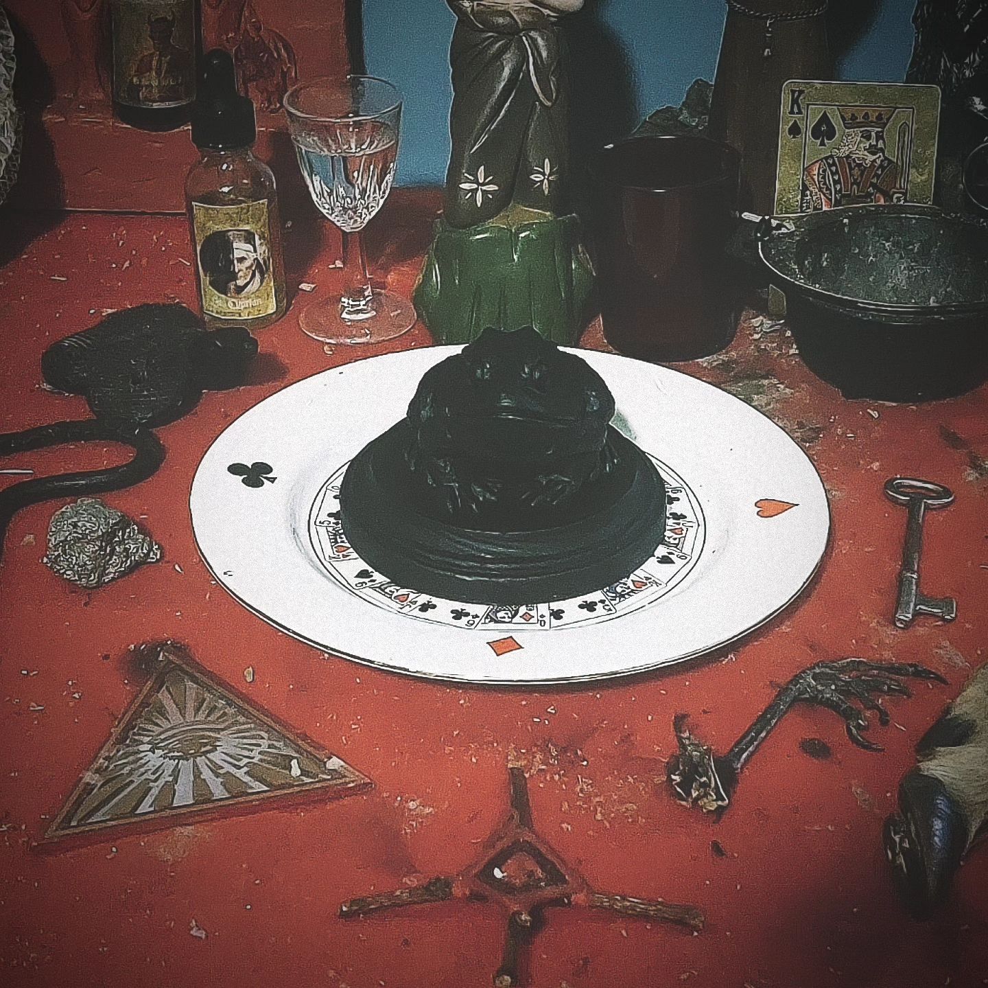 Black Toad Statue Set