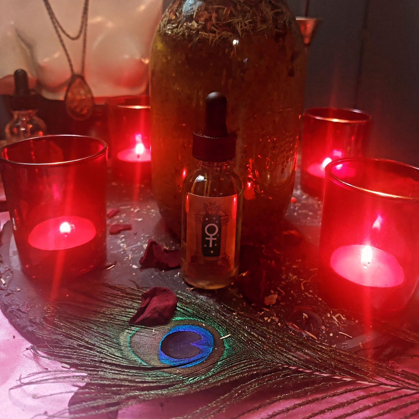 Venus Oil - Opulence, Love, Desire, Gain