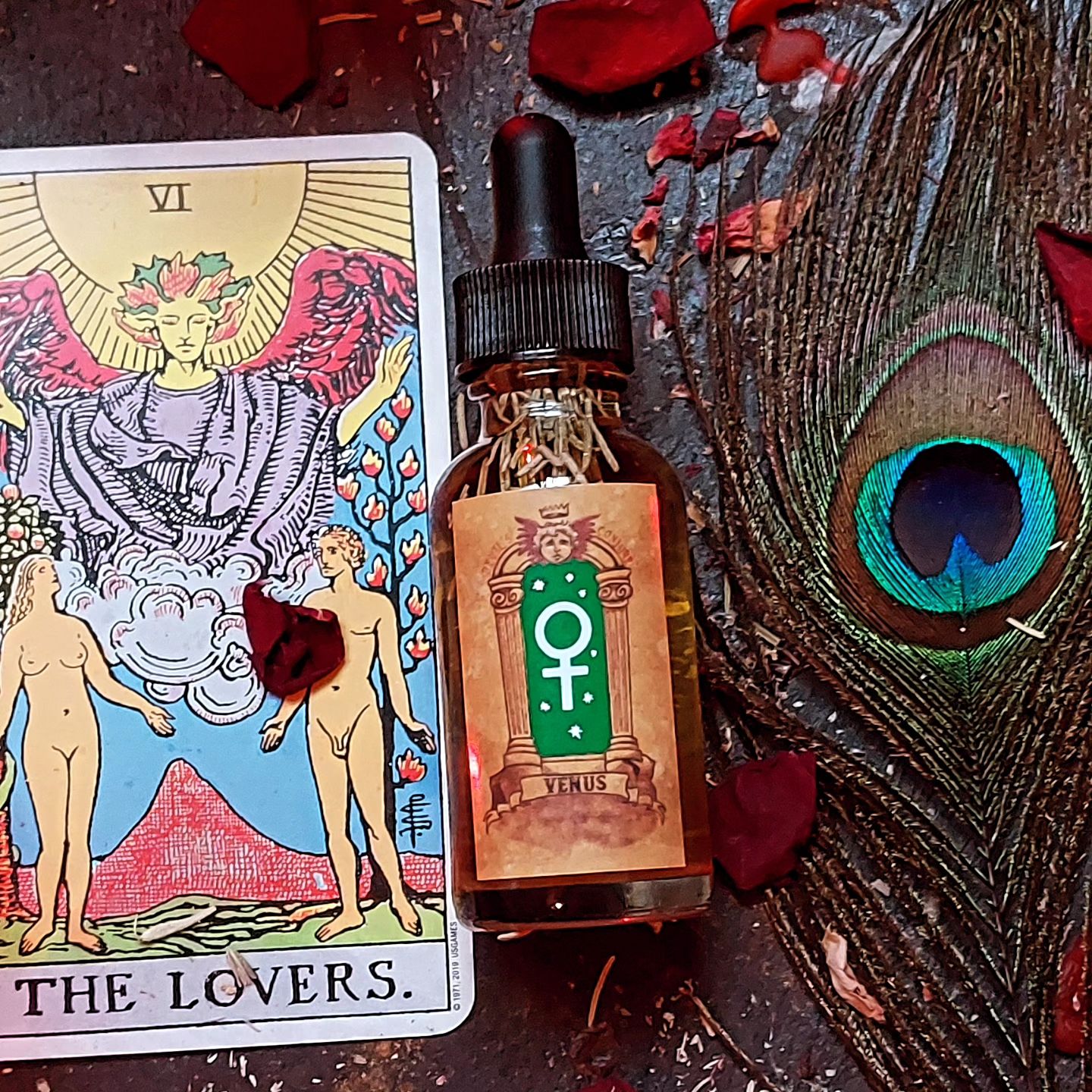 Venus Oil - Opulence, Love, Desire, Gain
