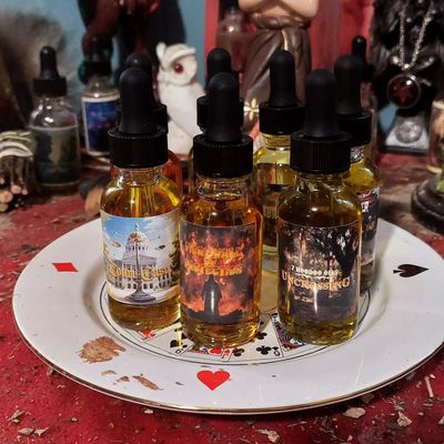 The Seven Hoodoo Oils Set