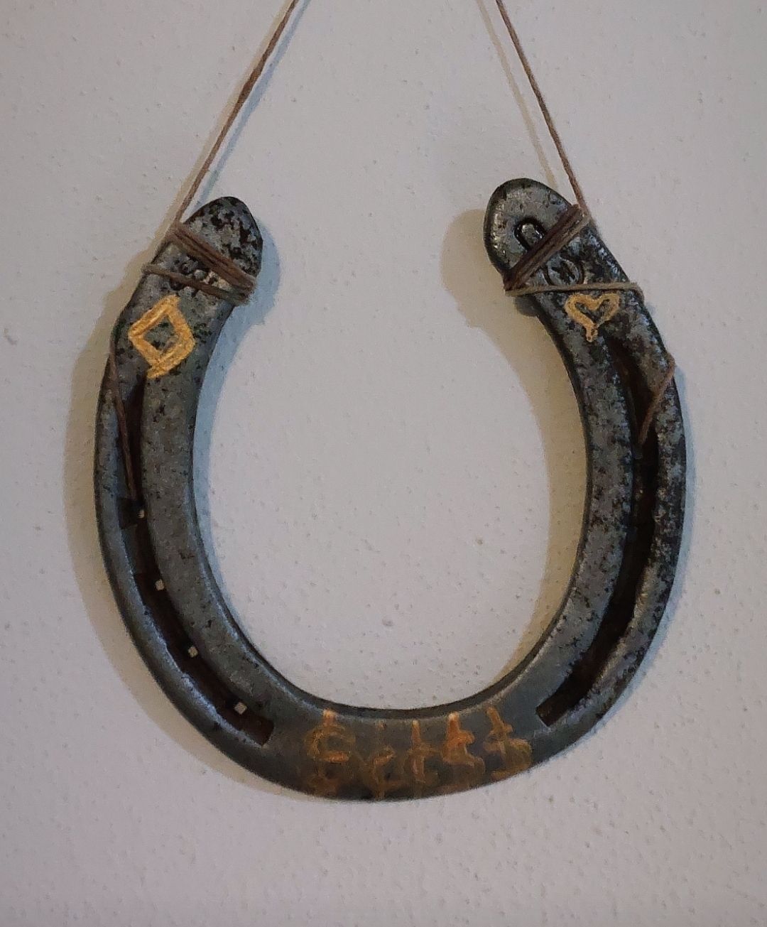 Horseshoe Happy Home Amulet