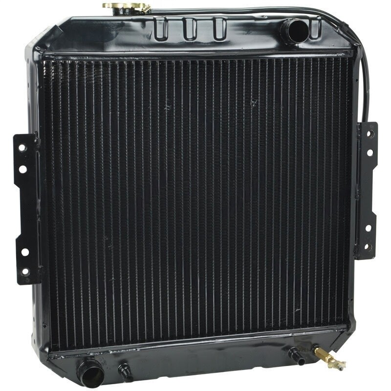 NISSAN - RADIATOR