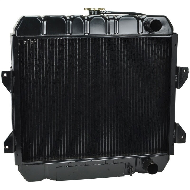 NISSAN - RADIATOR
