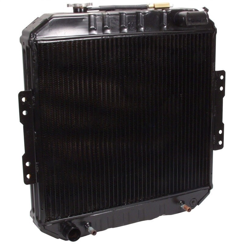NISSAN - RADIATOR
