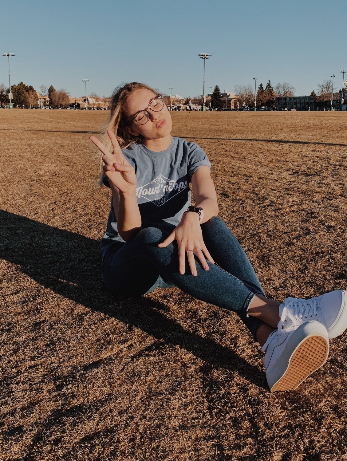 *SMALL* Mount&#39;nTops Flagship Tee | Blue Jean