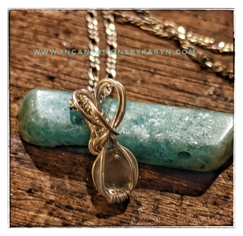 Moonstone micro Pendant