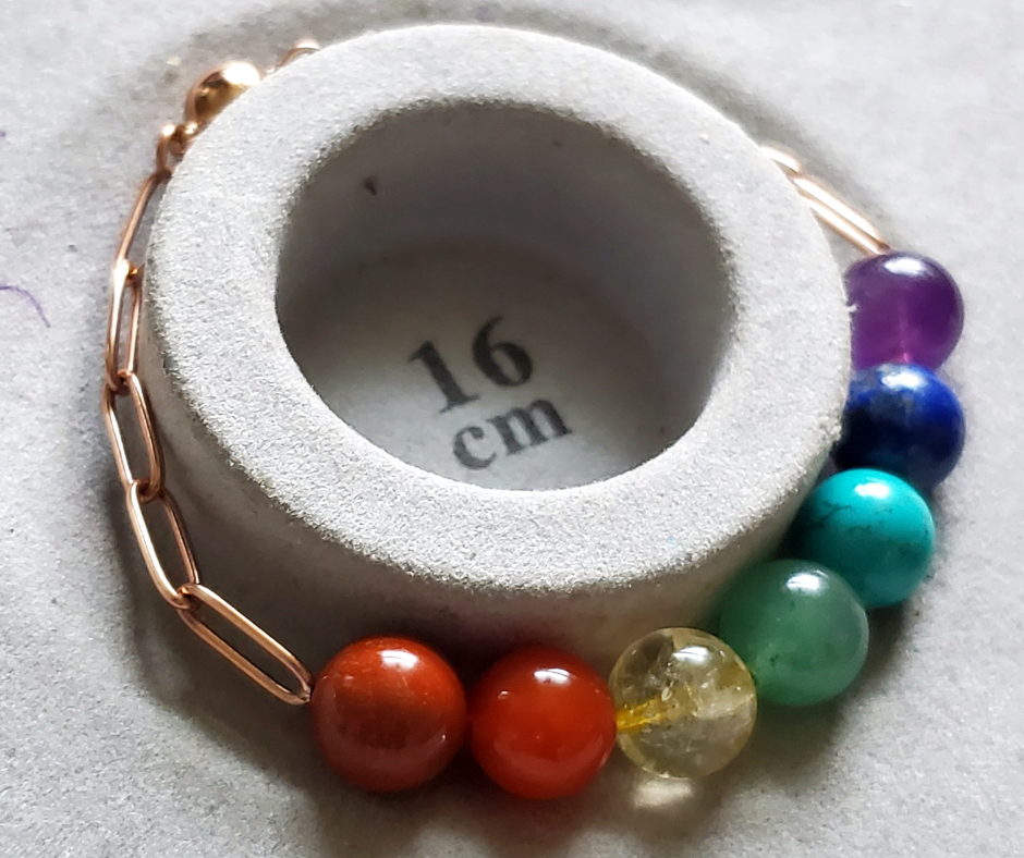 Handmade Rainbow Natural Gemstone 7-Bead Chakra Bracelet