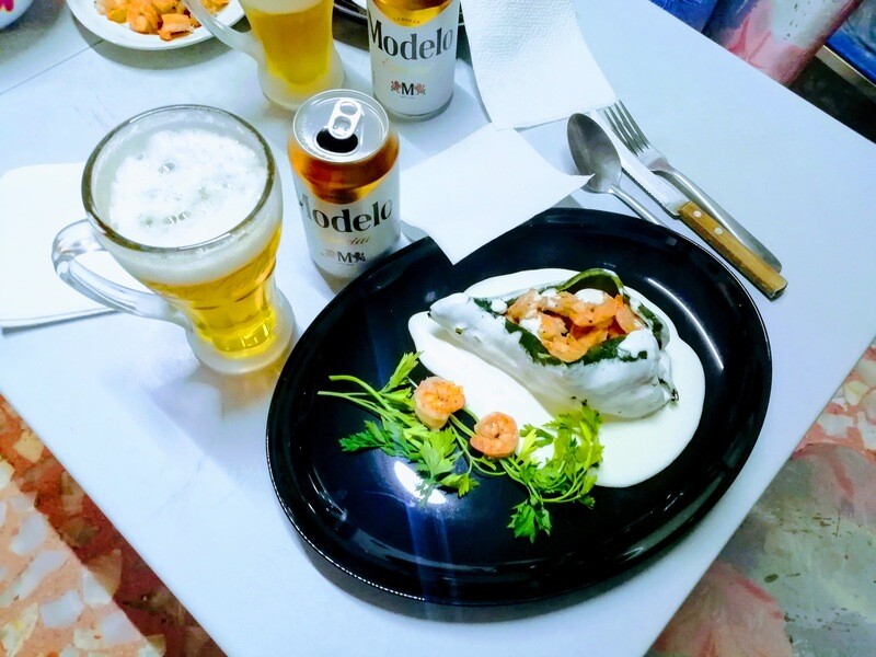 Chile Poblano Relleno de Camarones