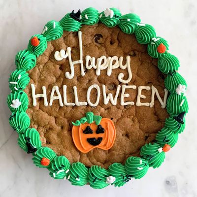 Halloween Cookie Cake (DF available) - Oct. Special Halloween Cookie Cake (DF available) - Oct. Special