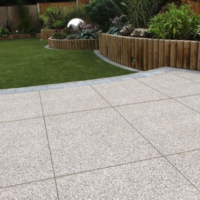 Cava Granito – Silver Grey Porcelain Cobbles 21.6m2