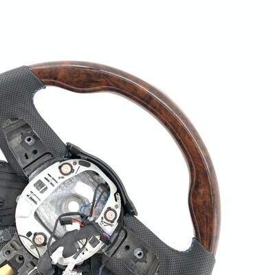 Rolls Royce Phantom Cullinan Custom Steering Wheel RR31, RR11, RR12