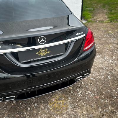 MERCEDES C-CLASS SALOON/ESTATE W205 GLOSS BLACK DIFFUSER &amp; BLACK TIPS