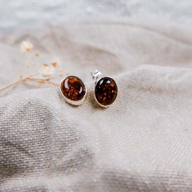 MEDIUM OVAL