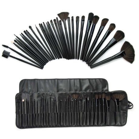 24 Piece Make-Up Brush Set