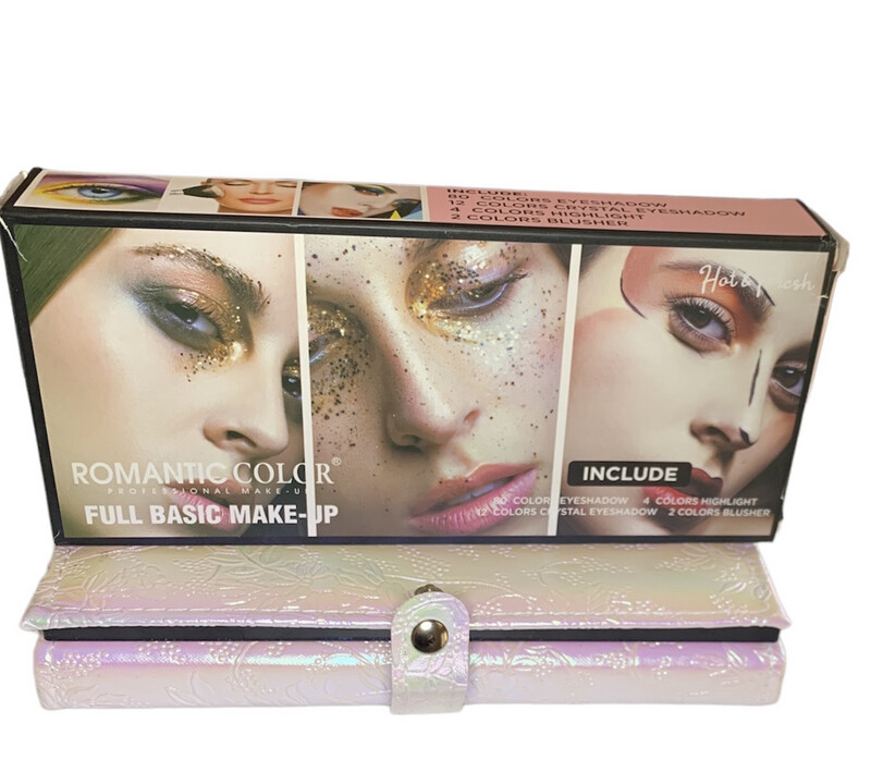 Full Makeup Set with Eyeshaow, Blush & Highlighters