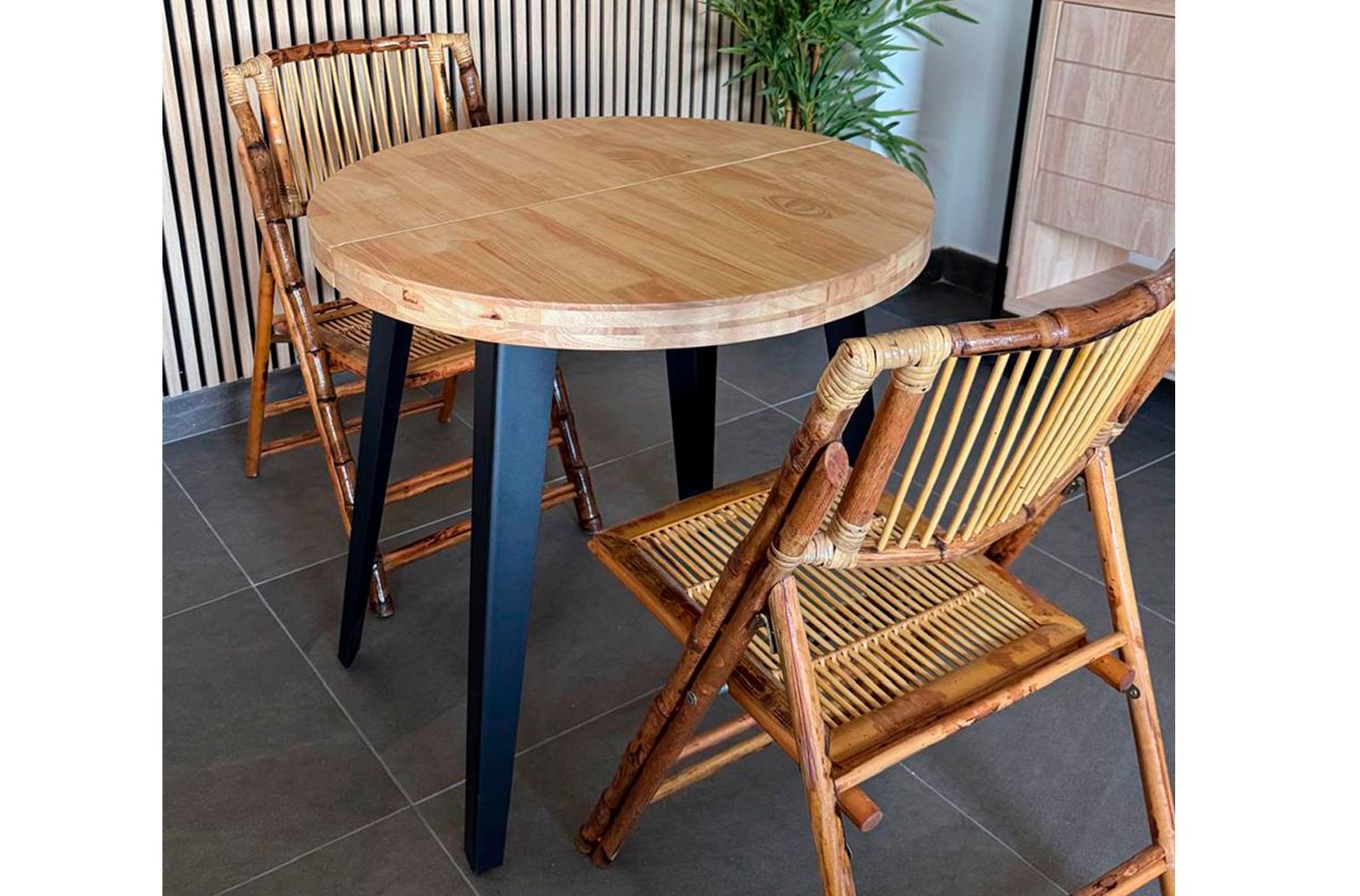 MESA COMEDOR REDONDA EXTENSIBLE BERG 80 - 120 - 160 CM ROBLE NORDISH / NEGRO