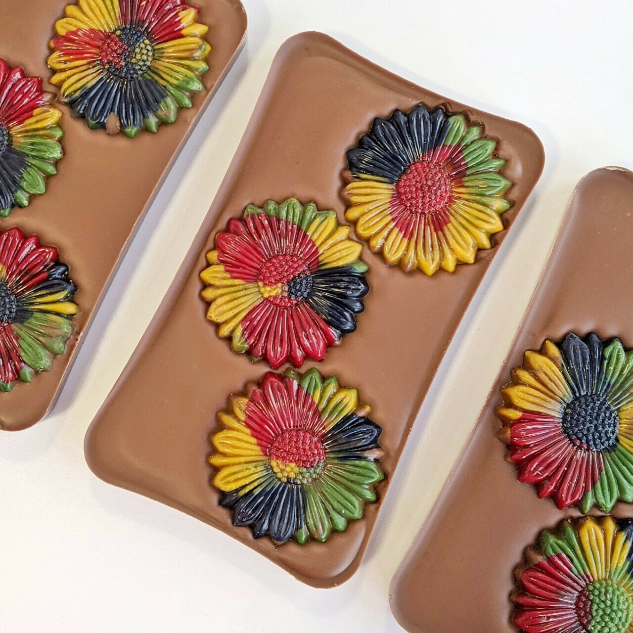 The Rainbow Flower Bar (choose Milk or Dark chocolate) The Rainbow Flower Bar (choose Milk or Dark chocolate)