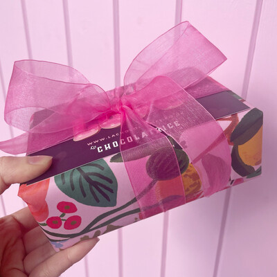 “Sending Lots Of Love” Gift Box