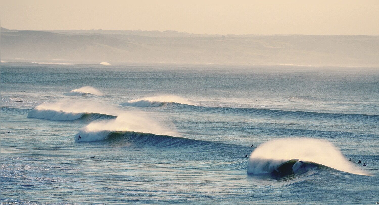 Blue_wave_Croyde_surf_north_devon_1