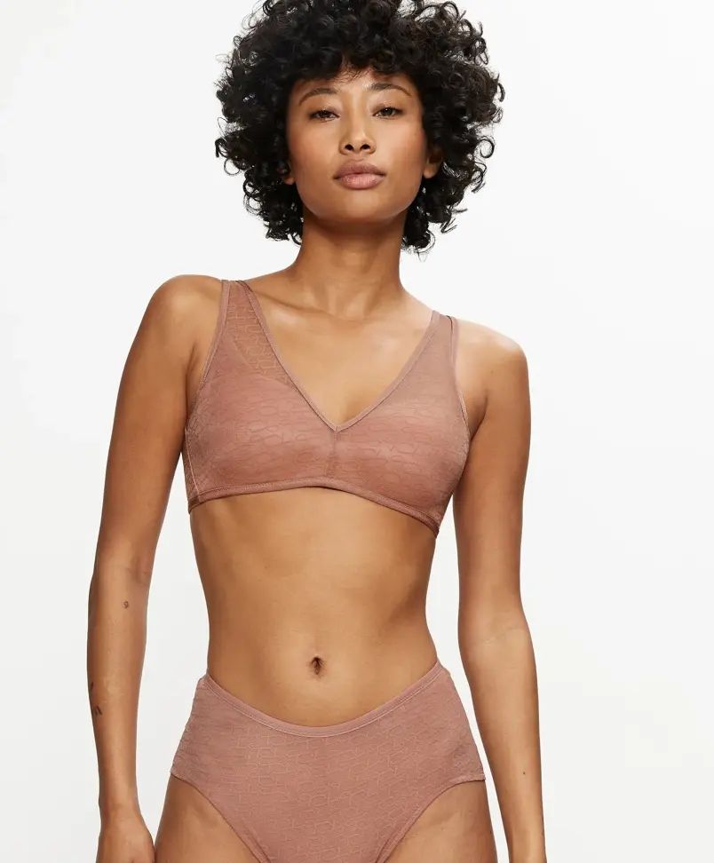 Suje Triumph Signature Sheer P