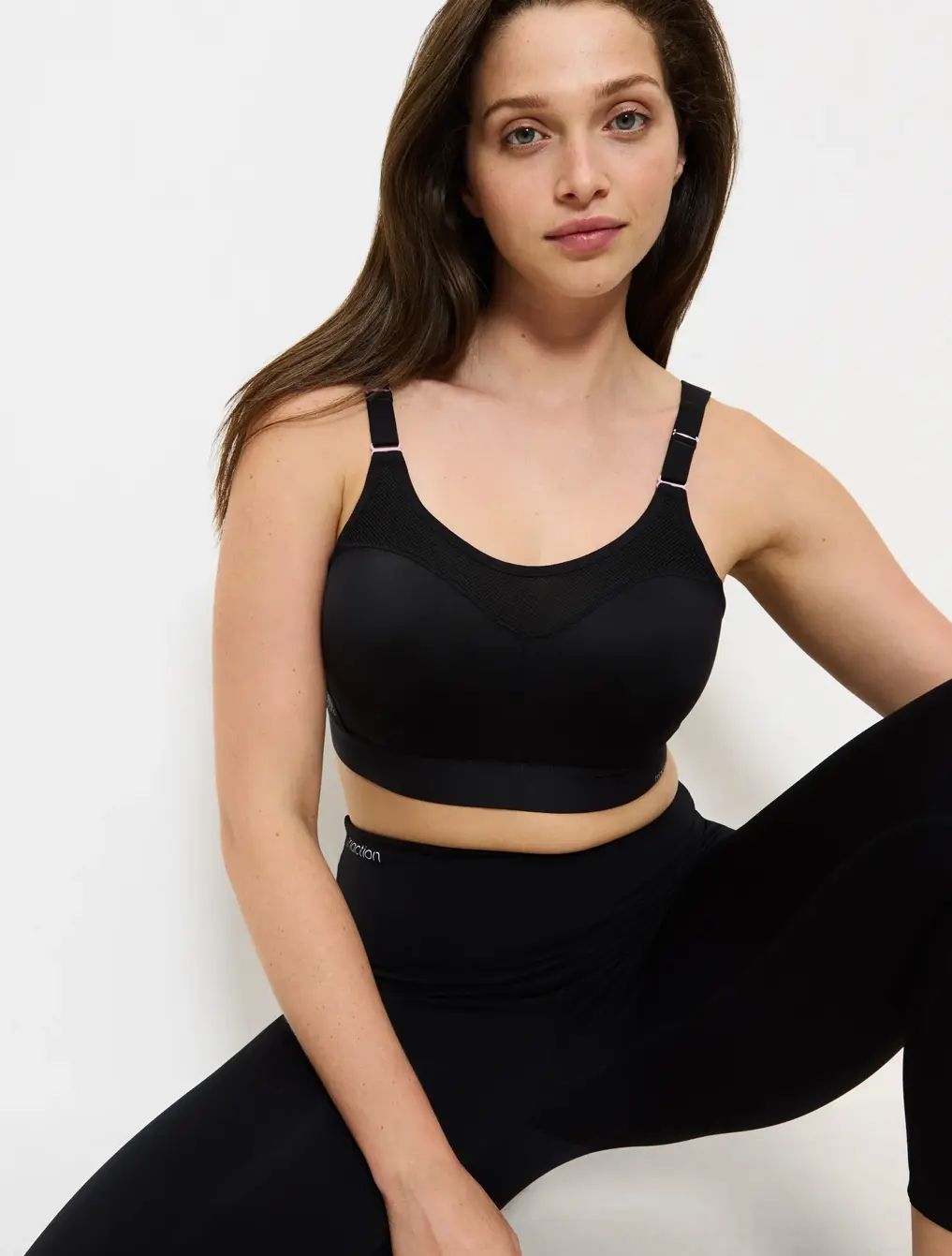 Sujetador Triaction Control Lite W01EX Sujetador Triaction Control Lite W01EX