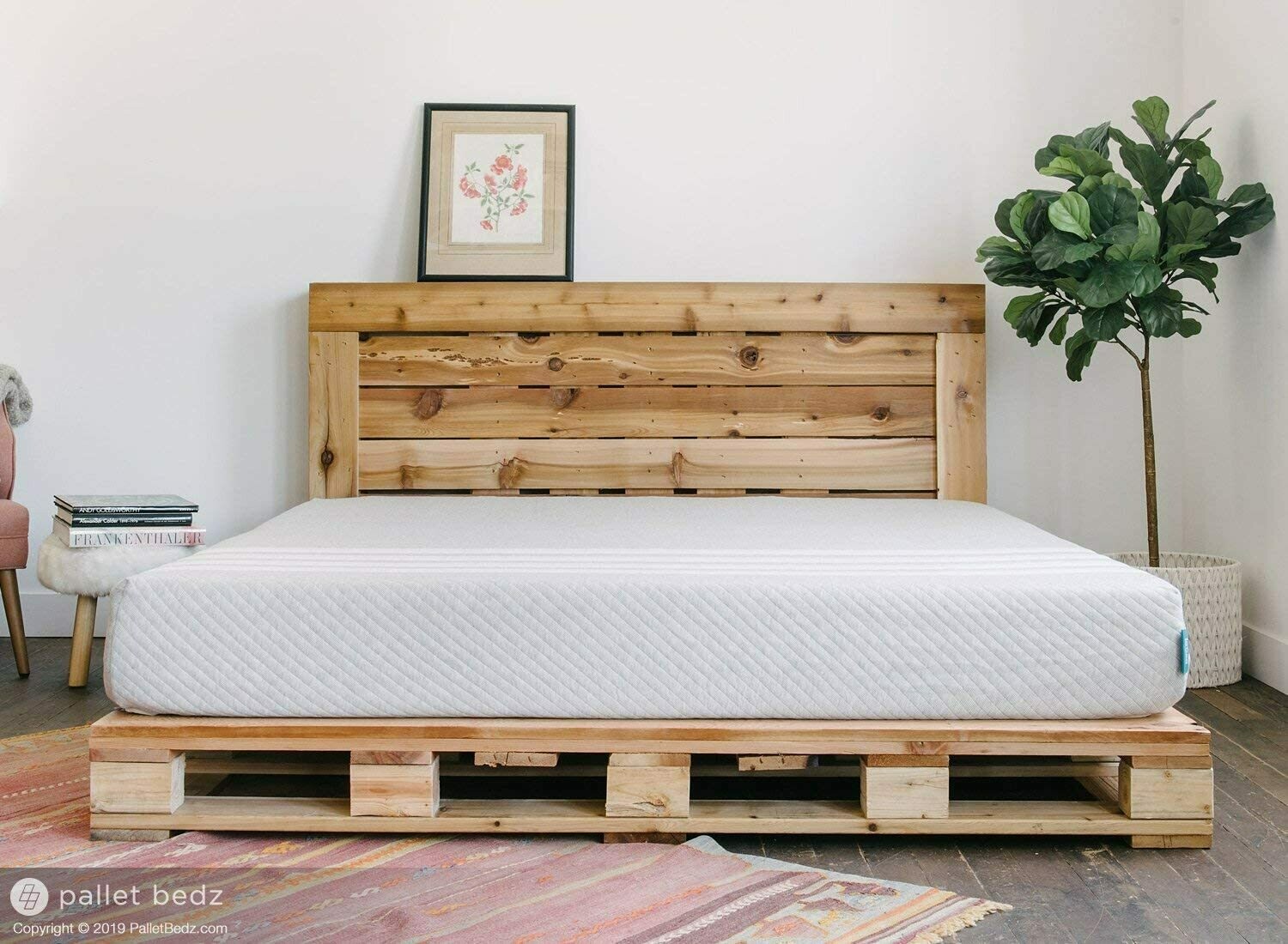 Mars Pallet Bed set