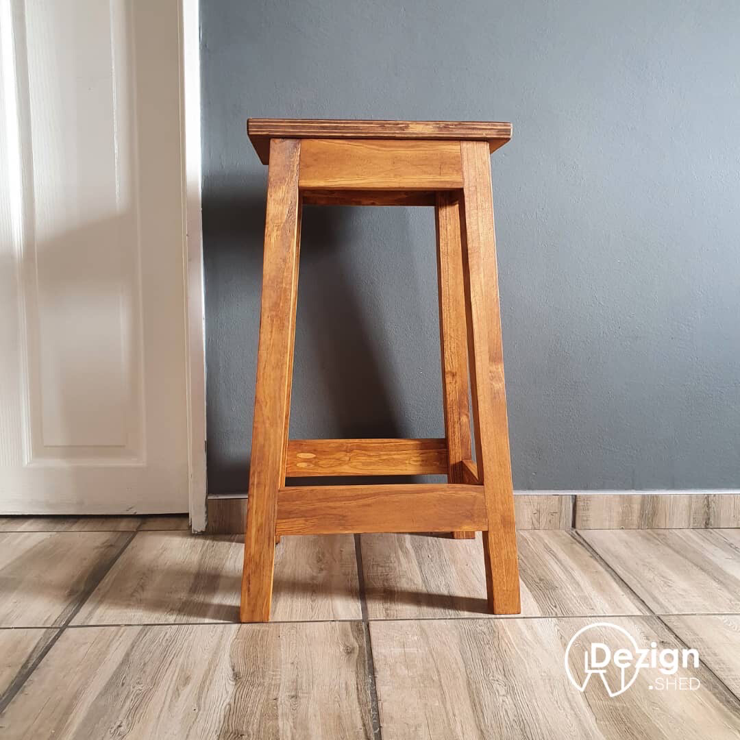 Bar stool