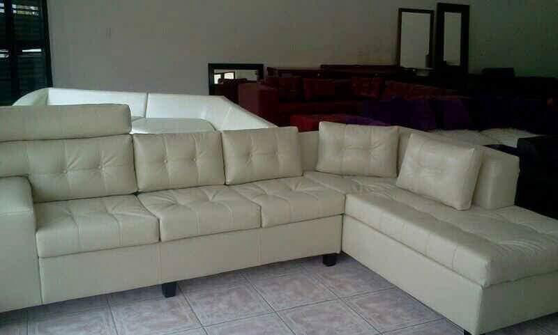 L-Couch