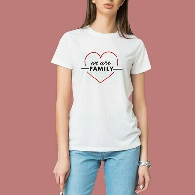 T-shirt femme WE ARE FAMILY