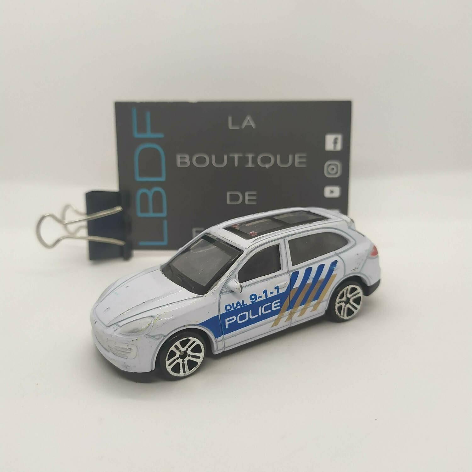 Sans Marque Porsche Cayenne  etat moyen