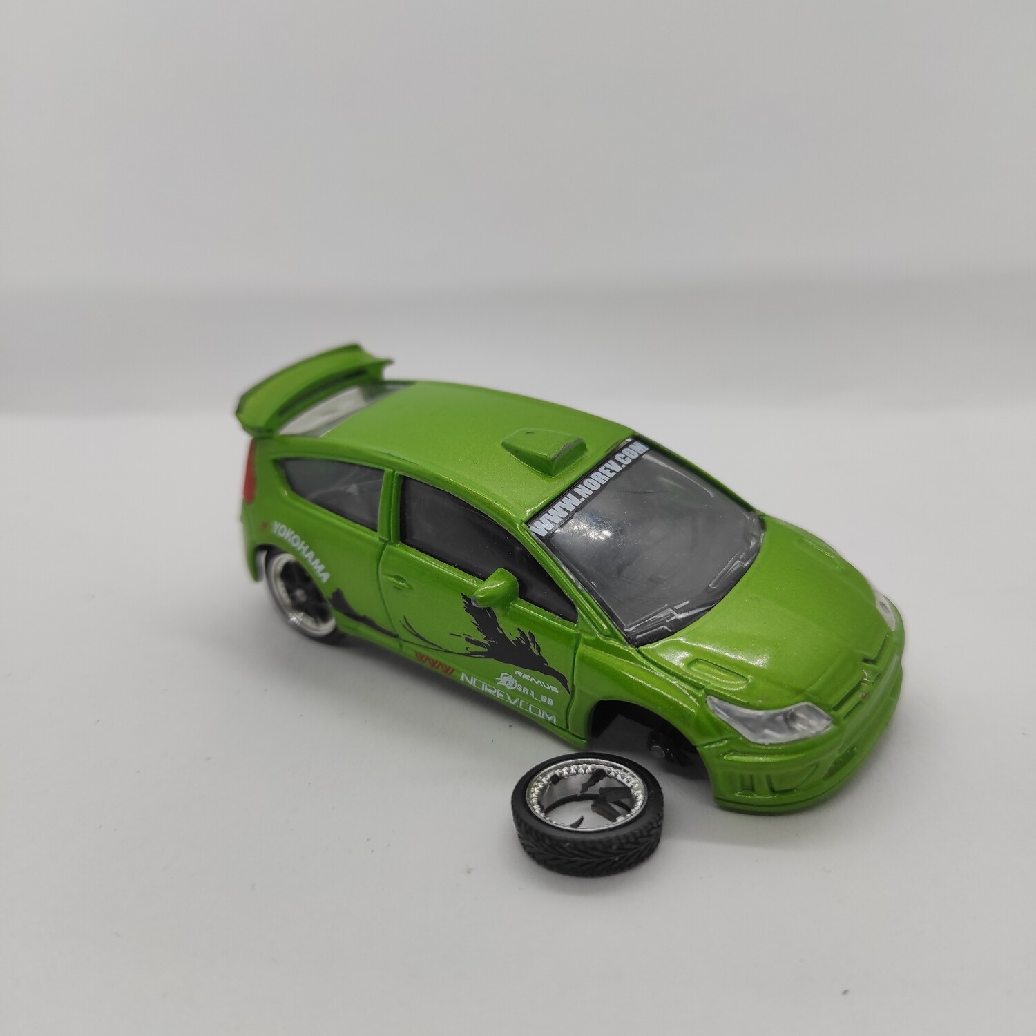 Citroen C4 WRC verte